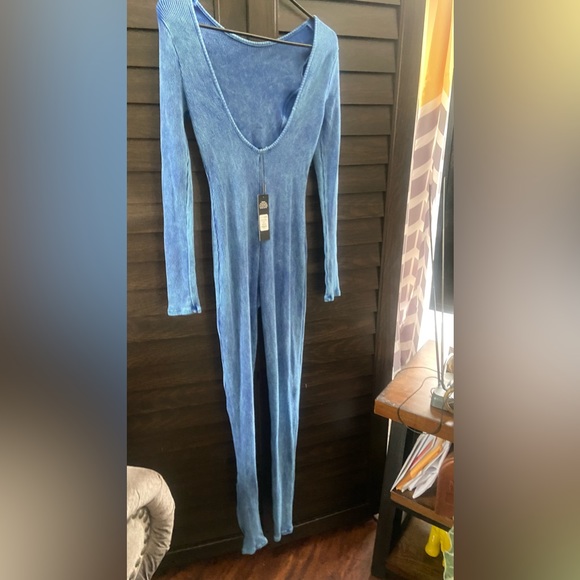 Blue one piece - Picture 2 of 2